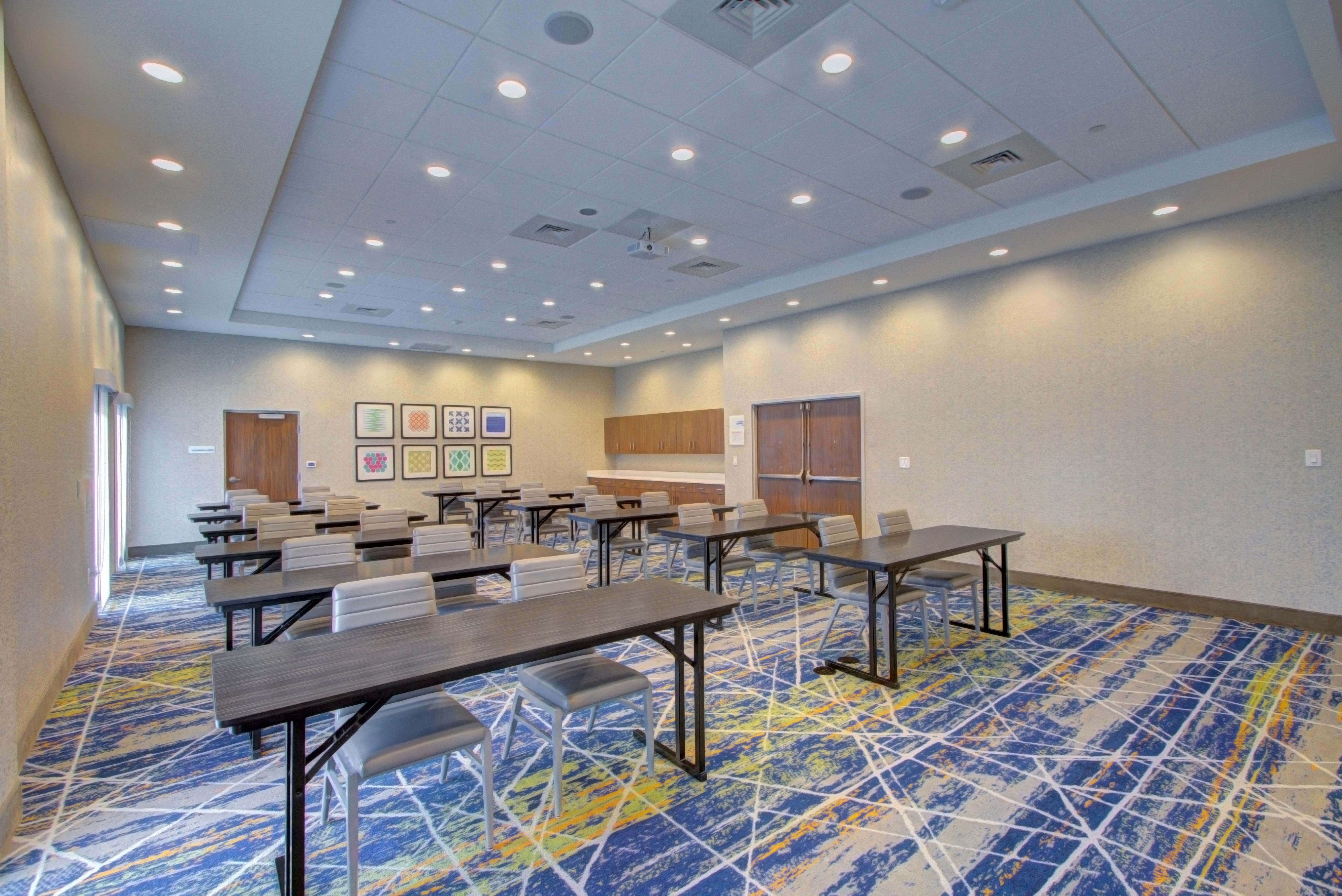 Holiday Inn Express & Suites Charlotte Southwest By Ihg Sterling المظهر الخارجي الصورة