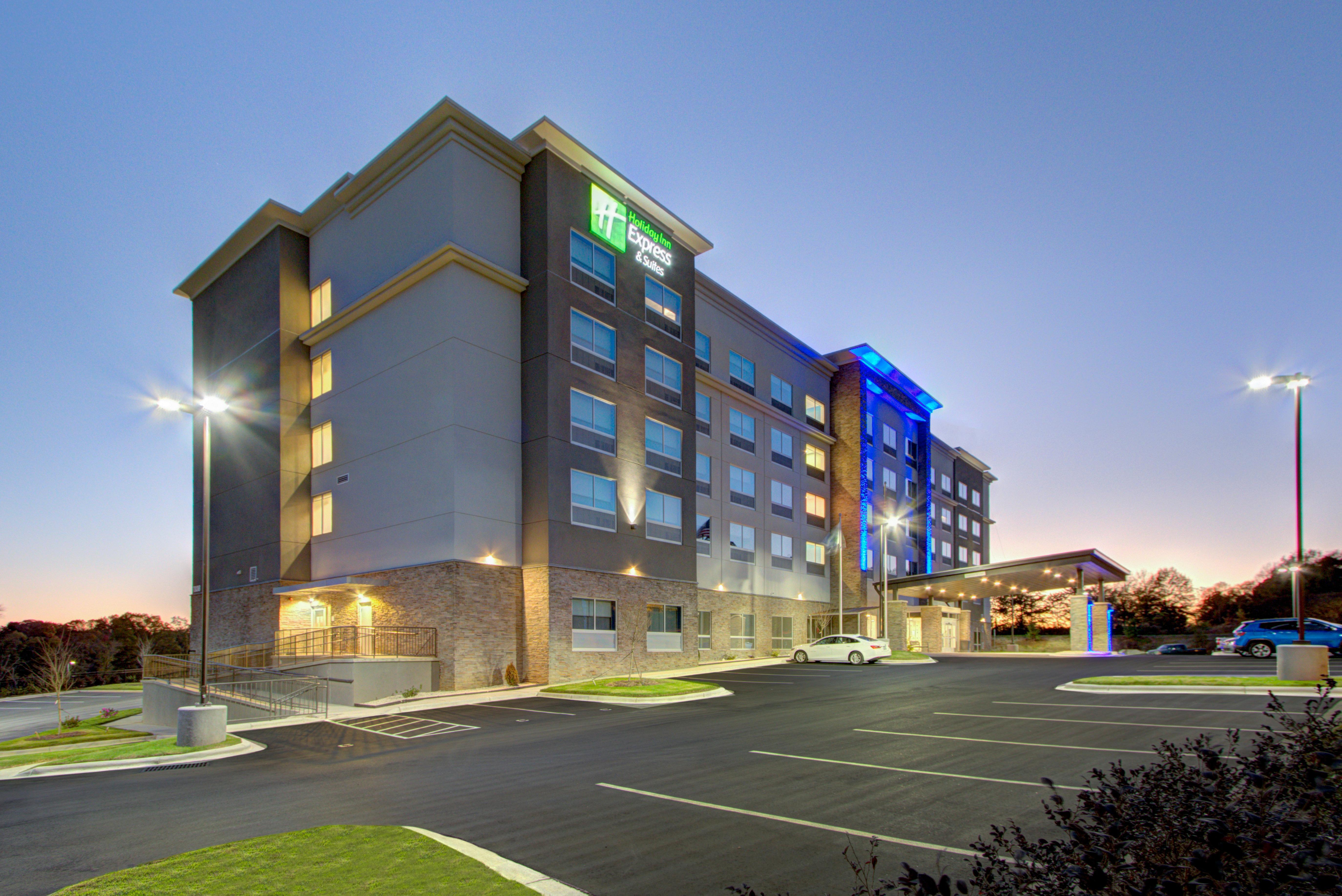 Holiday Inn Express & Suites Charlotte Southwest By Ihg المظهر الخارجي الصورة